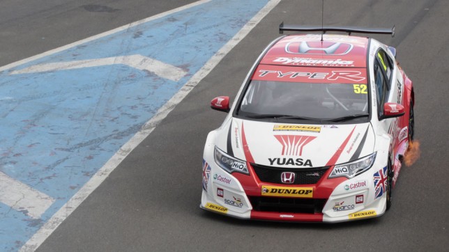 The Civic Type R racer is set for the 2015 BTCC with its brand new livery